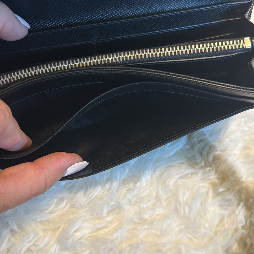 Authentic Prada Wallet Bundle! Includes 2 Wallets! - image 5